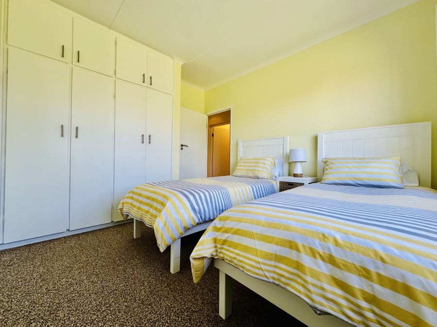 4 Bedroom Property for Sale in Fisherhaven Western Cape